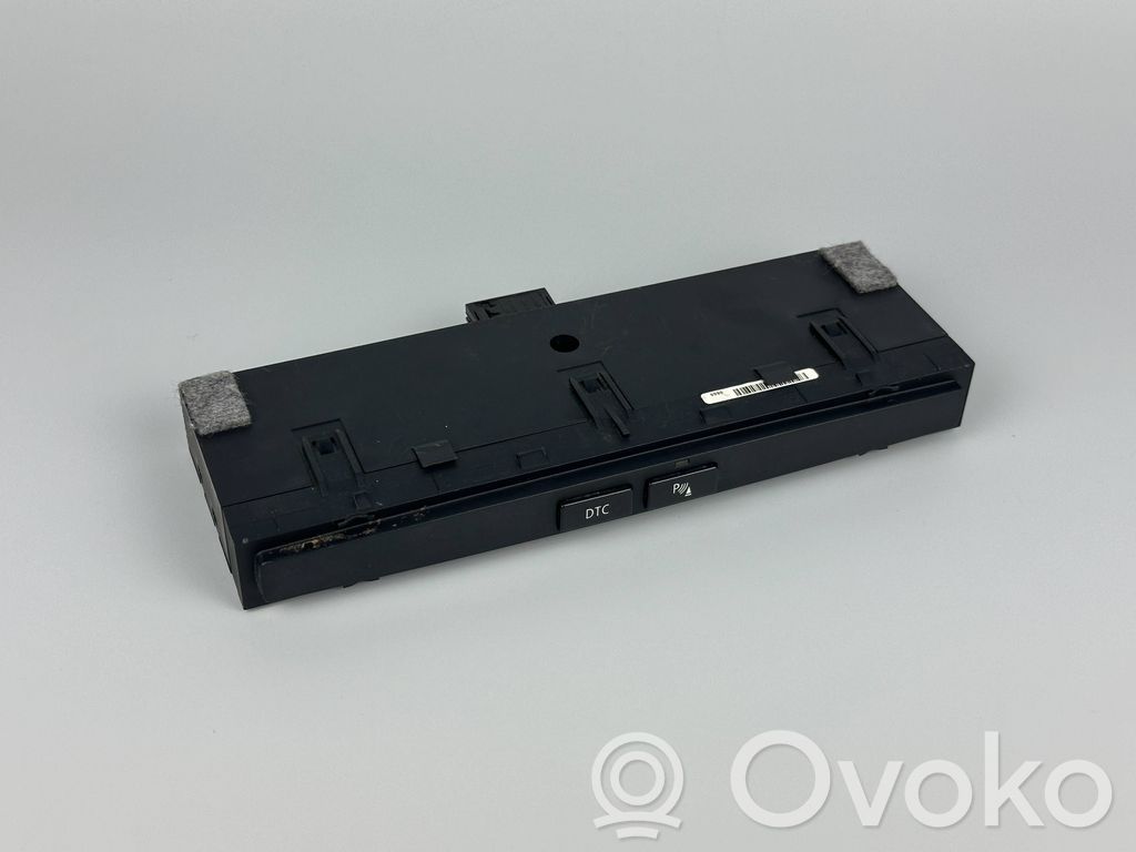 BMW 5 E60 E61 Comutator senzor parcare (PDC) 