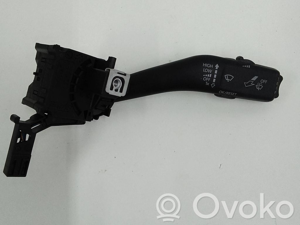 Skoda Octavia Mk2 (1Z) Manetka / Przełącznik wycieraczek 
