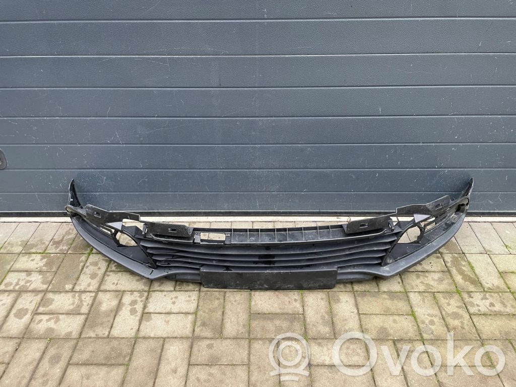 Front bumper lip   DK24