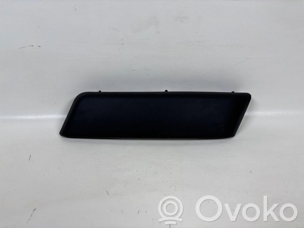 Renault Megane III Apdailinė galinio bamperio juosta 