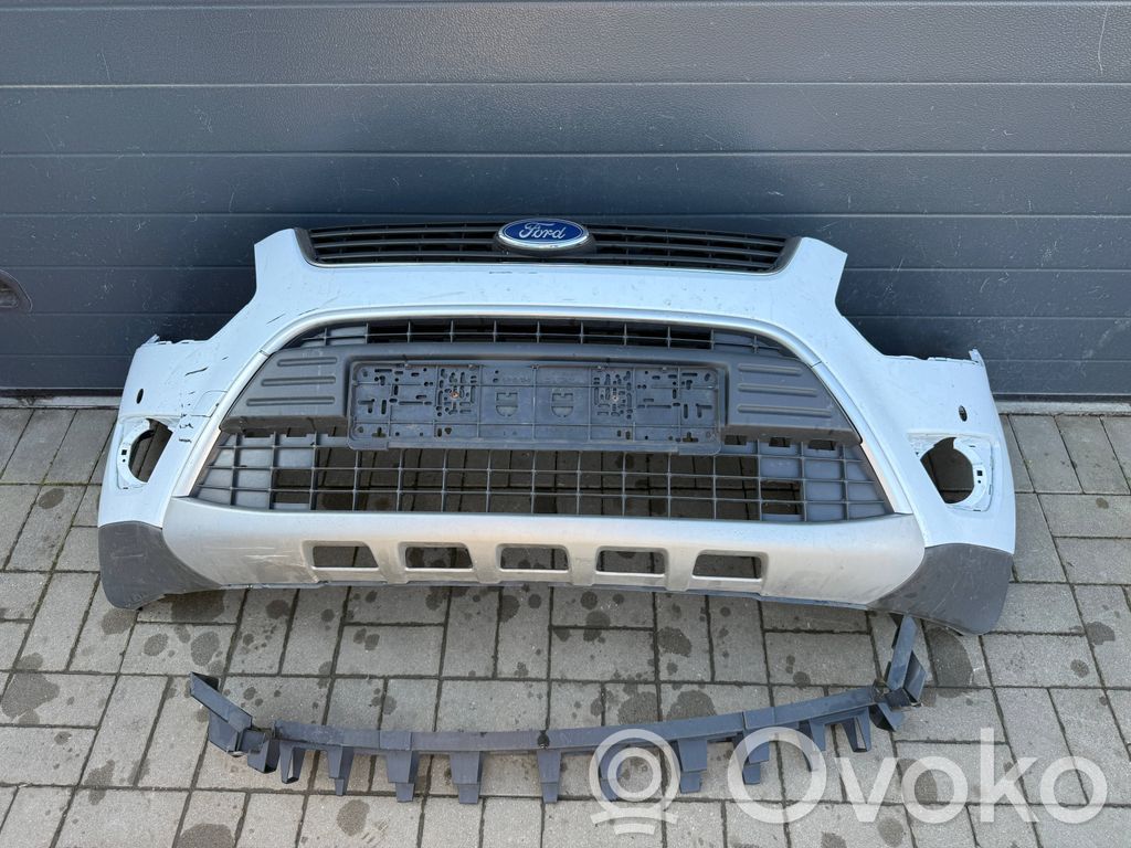 Ford Kuga I Front bumper 