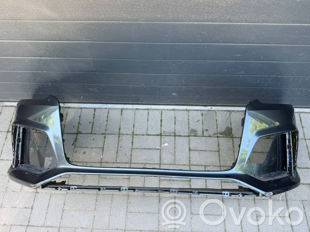 Audi Q3 8U Parachoques delantero 