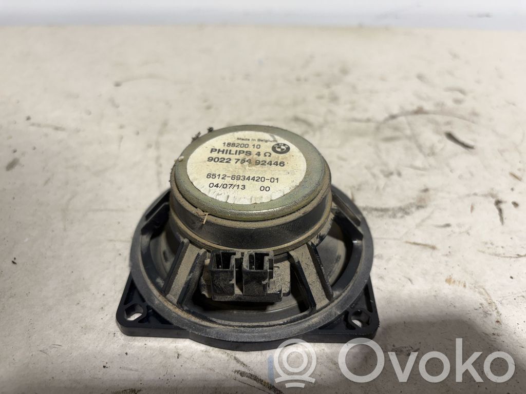 BMW 5 E60 E61 Subwoofer-bassokaiutin 