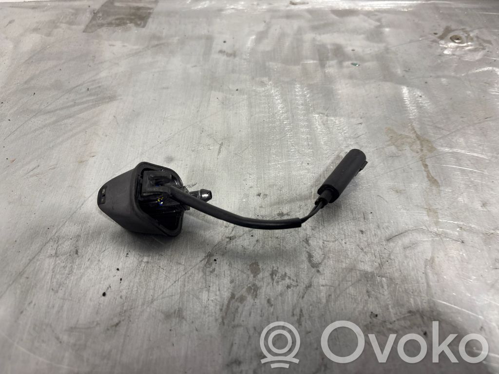 BMW 3 E90 E91 Windshield washer spray nozzle 