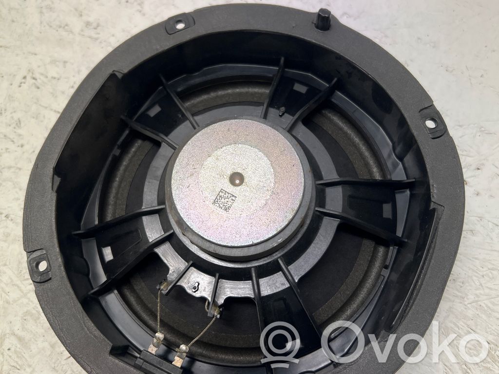 Audi A5 Altavoz de la puerta delantera 