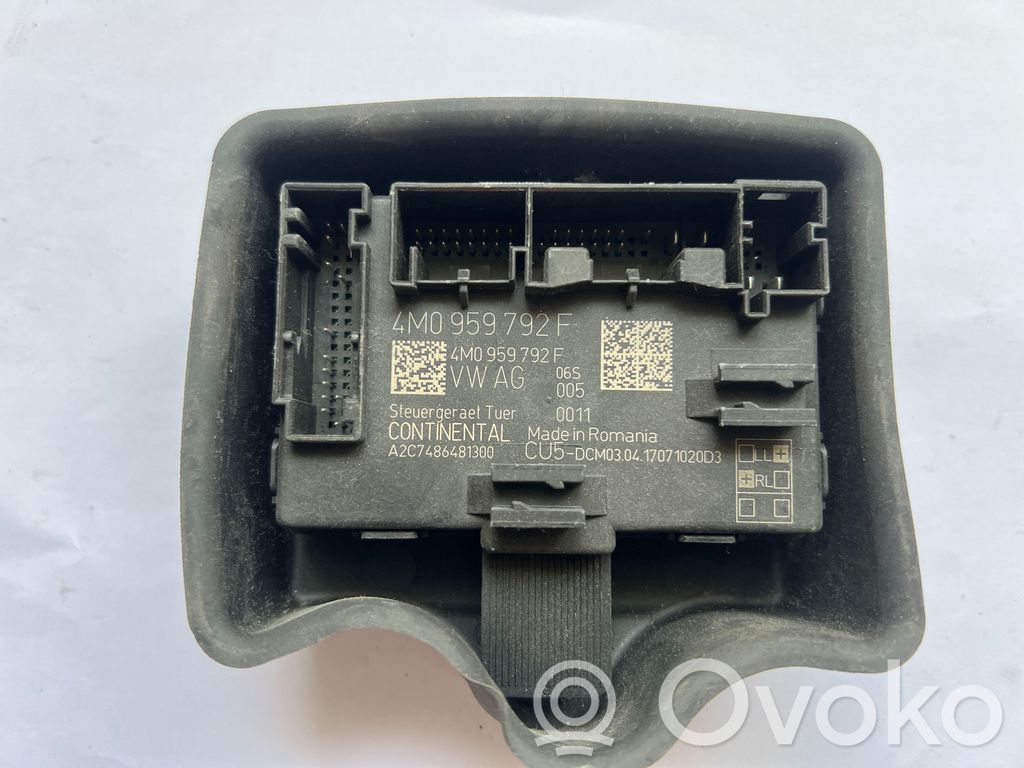 Audi Q7 4M Door control unit/module 