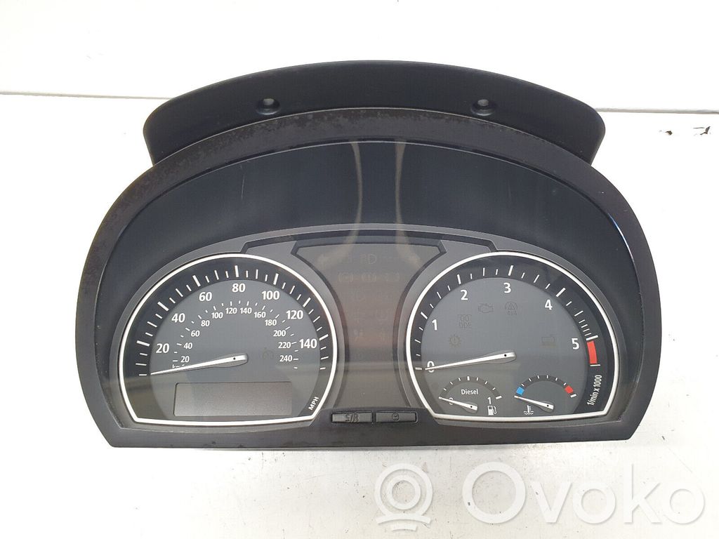 BMW X3 E83 Spidometrs (instrumentu panelī) 