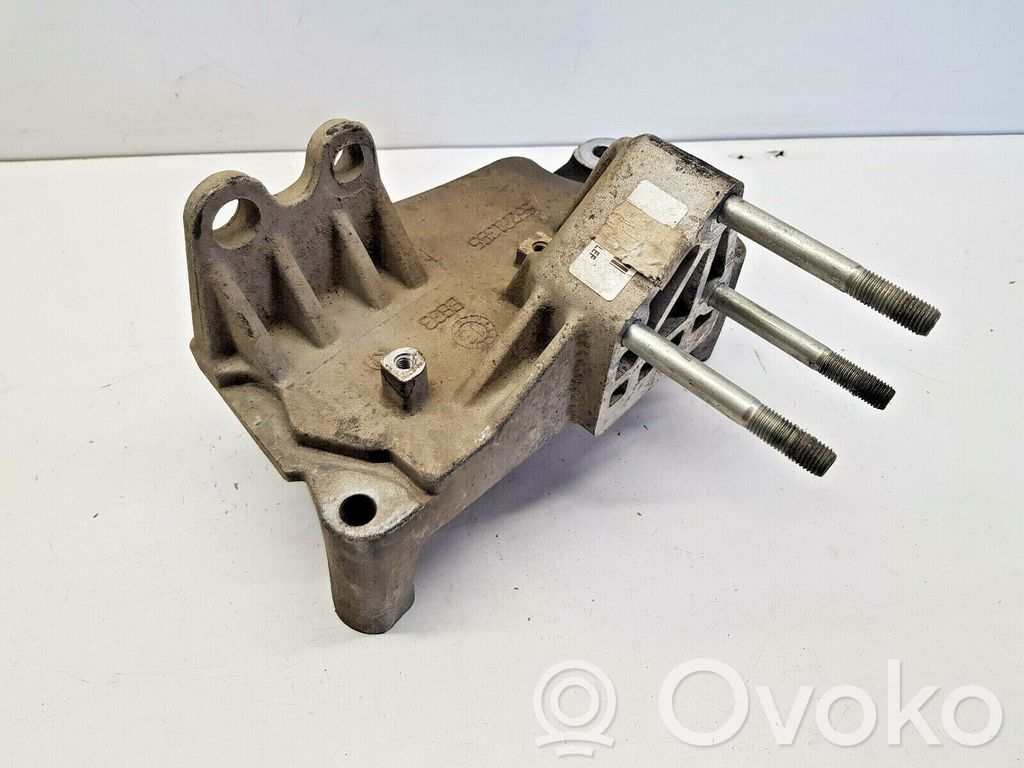 Opel Combo D Engine mount bracket 