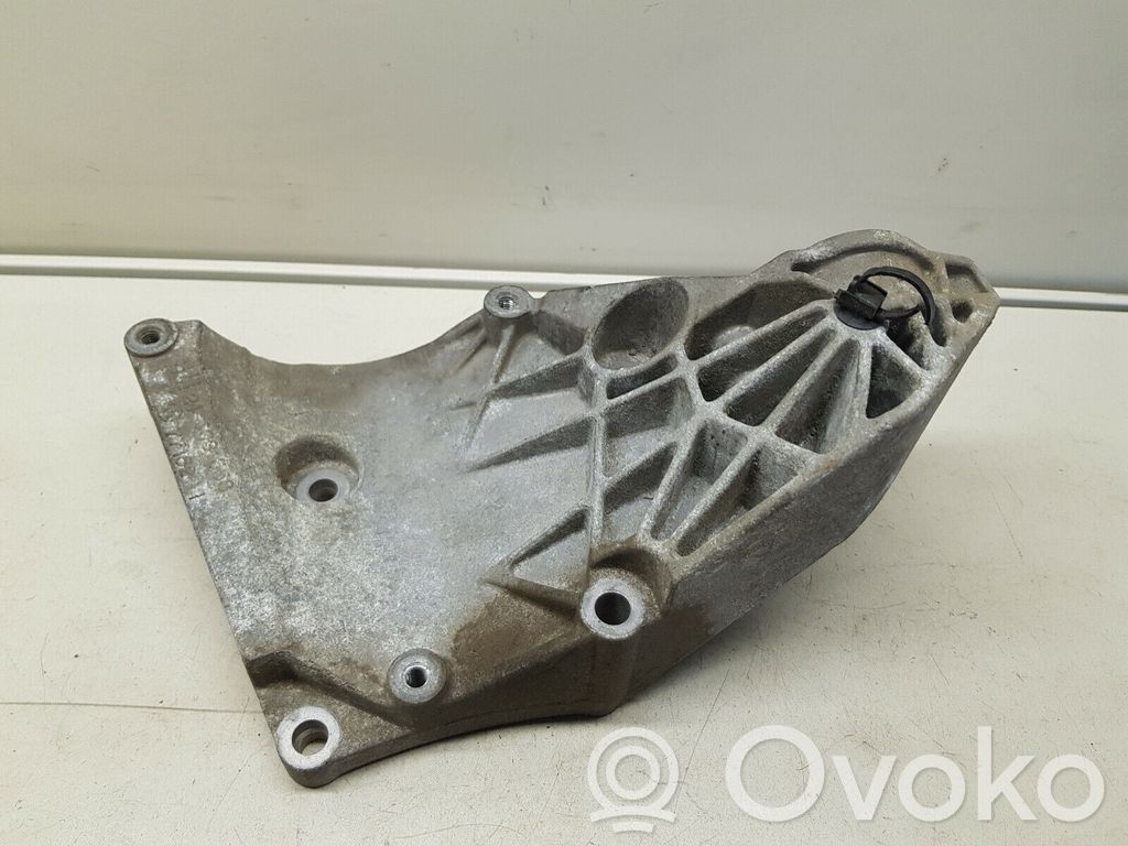 Cadillac CTS A/C compressor mount bracket 