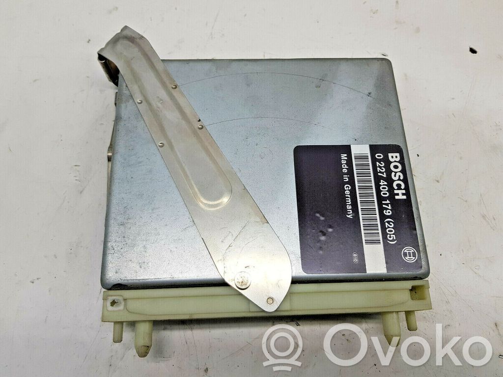 Volvo 850 Engine control unit/module 