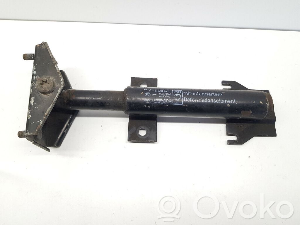 BMW 5 E34 Front bumper mounting bracket 