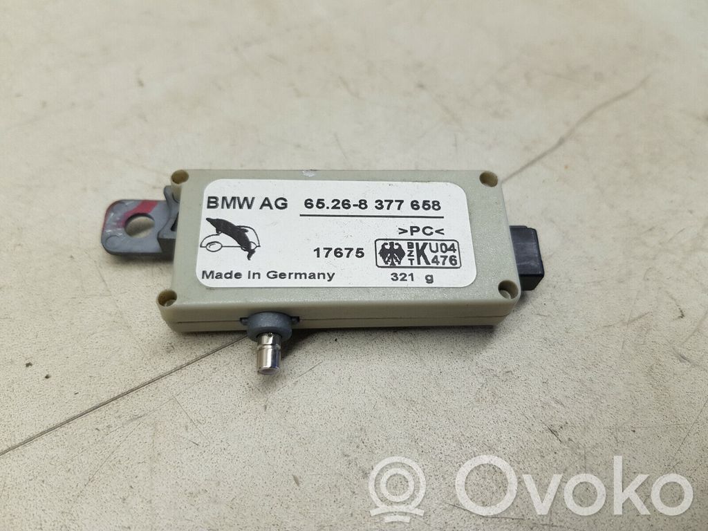 BMW X5 E53 Aerial antenna amplifier 