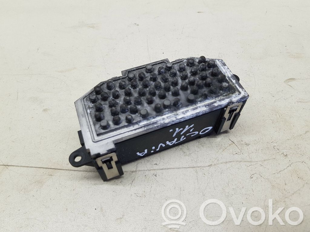 Skoda Octavia Mk2 (1Z) Módulo de control Gateway 