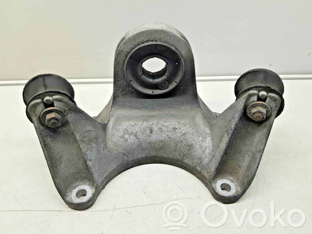 BMW 7 E65 E66 Gearbox mounting bracket 