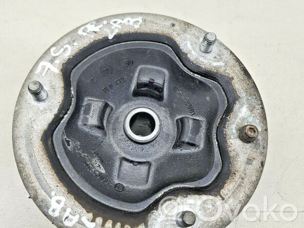 BMW 7 E65 E66 Front upper strut mount 