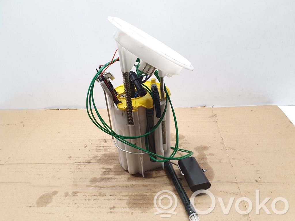 BMW 5 E60 E61 Bomba interna de combustible 
