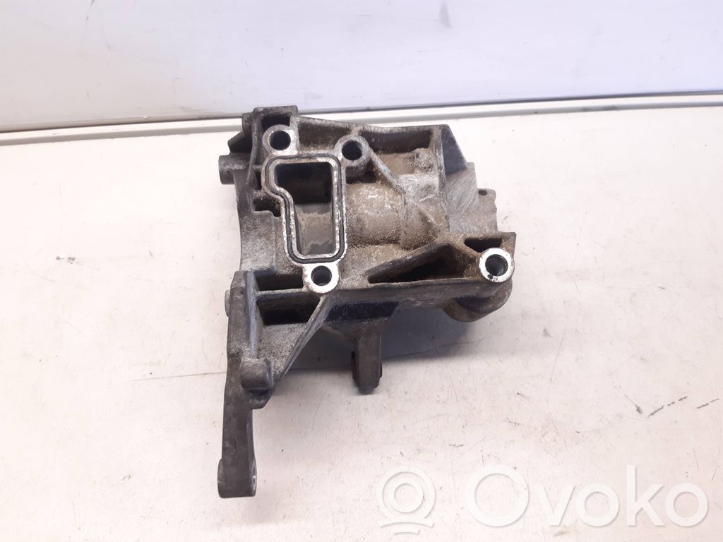 Engine mounting bracket   059145169AA
