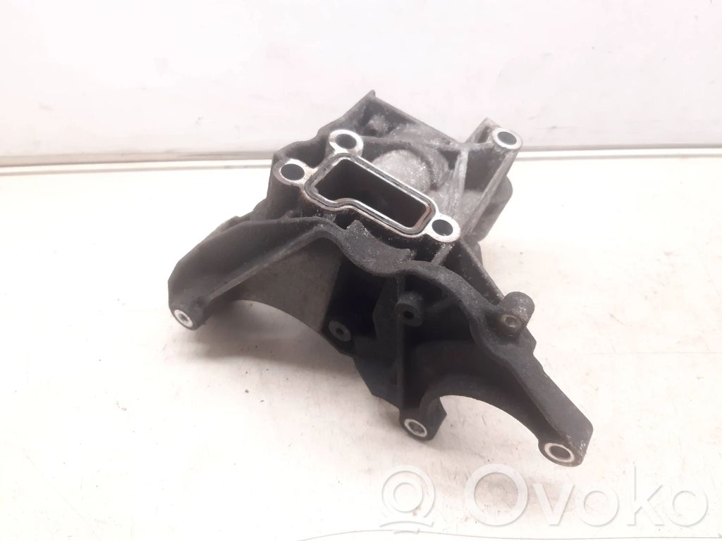 Power steering pump mounting bracket   059145169AH