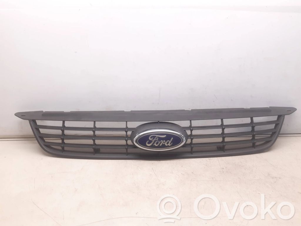 Front grill   8M518200BD