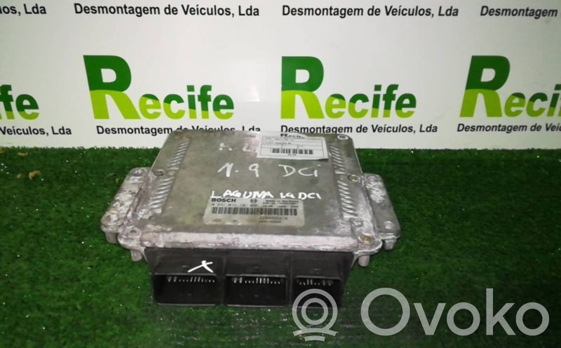 Unidad de control/módulo del motor   8200095416,0281011101