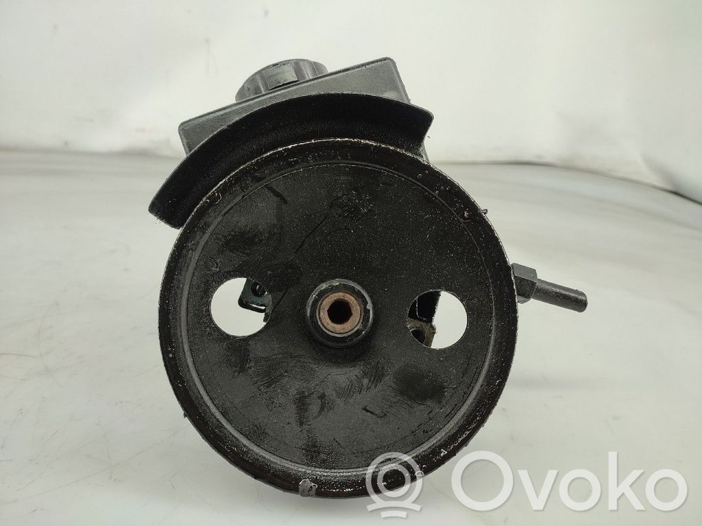 Power steering pump   3546907
