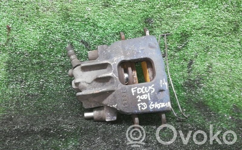 Caliper de freno delantero