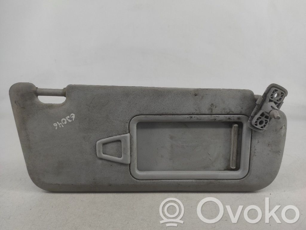 Sun visor