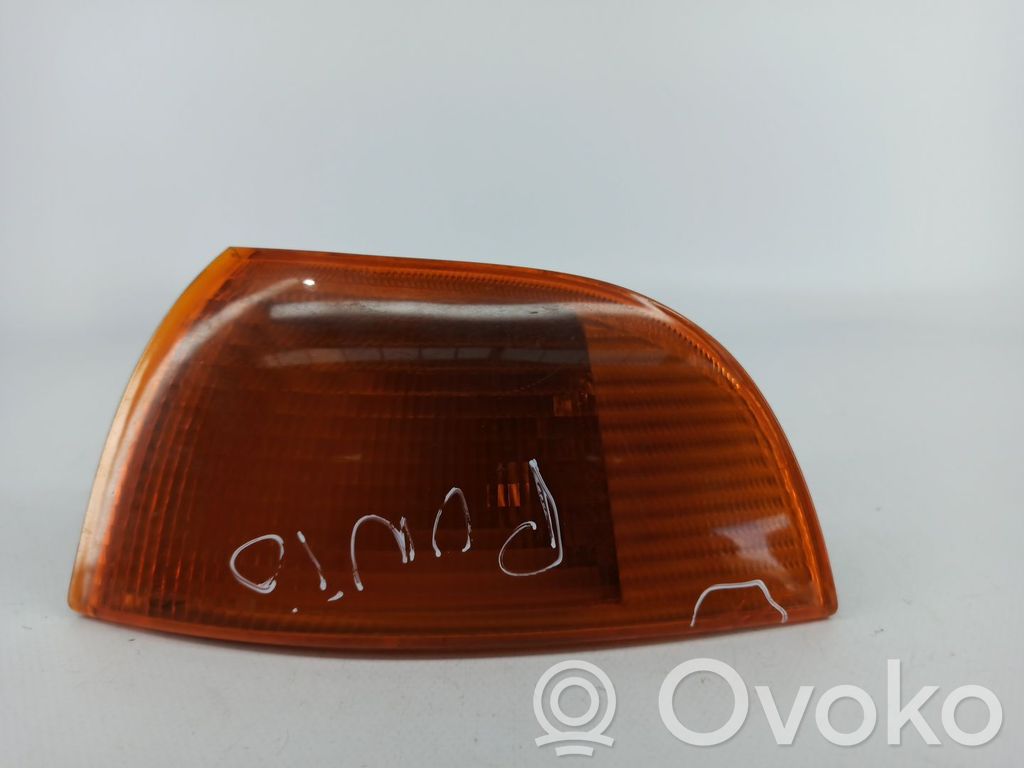 Fiat Punto (176) Blinker vorne Stoßstange 