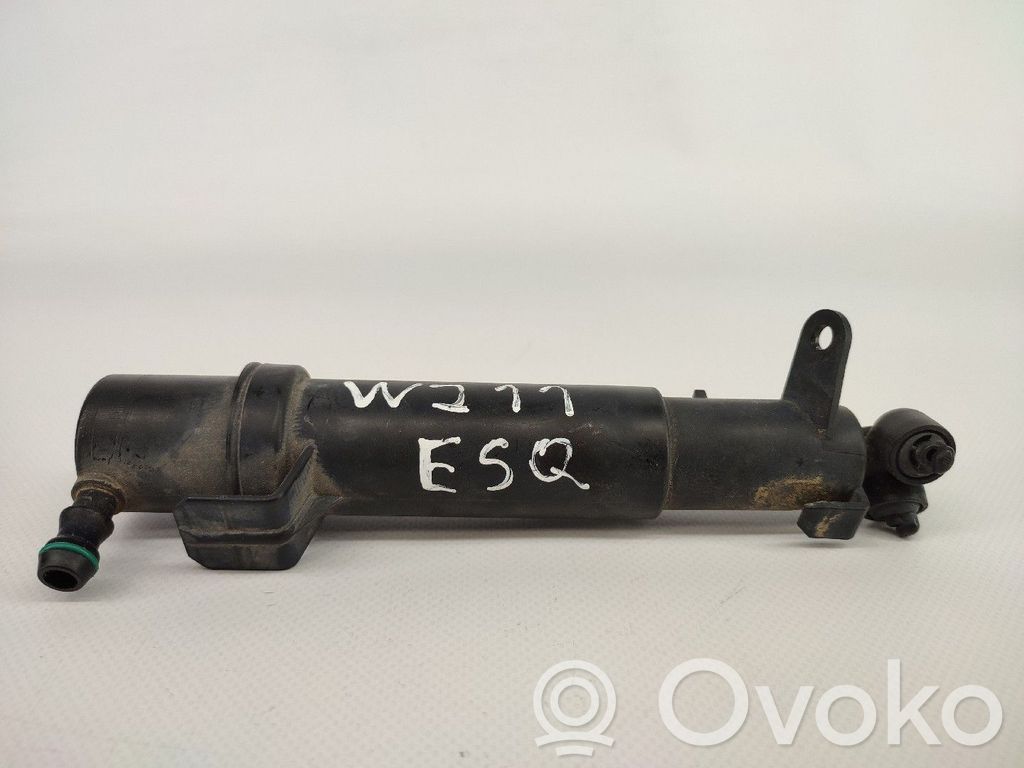 Windscreen/windshield washer pump   2118600547,LIMPAFAROIS