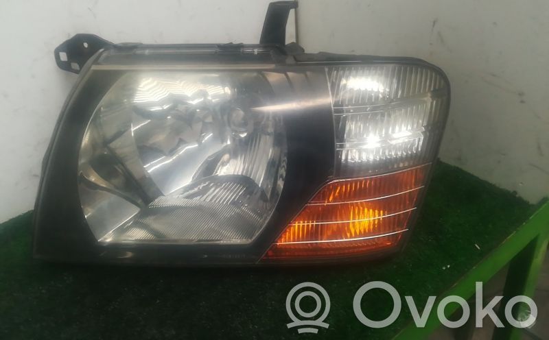 Mitsubishi Pajero Faro/fanale 