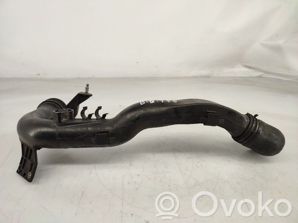 Furtun/conductă intercooler   3B0145762C,8E0145762B