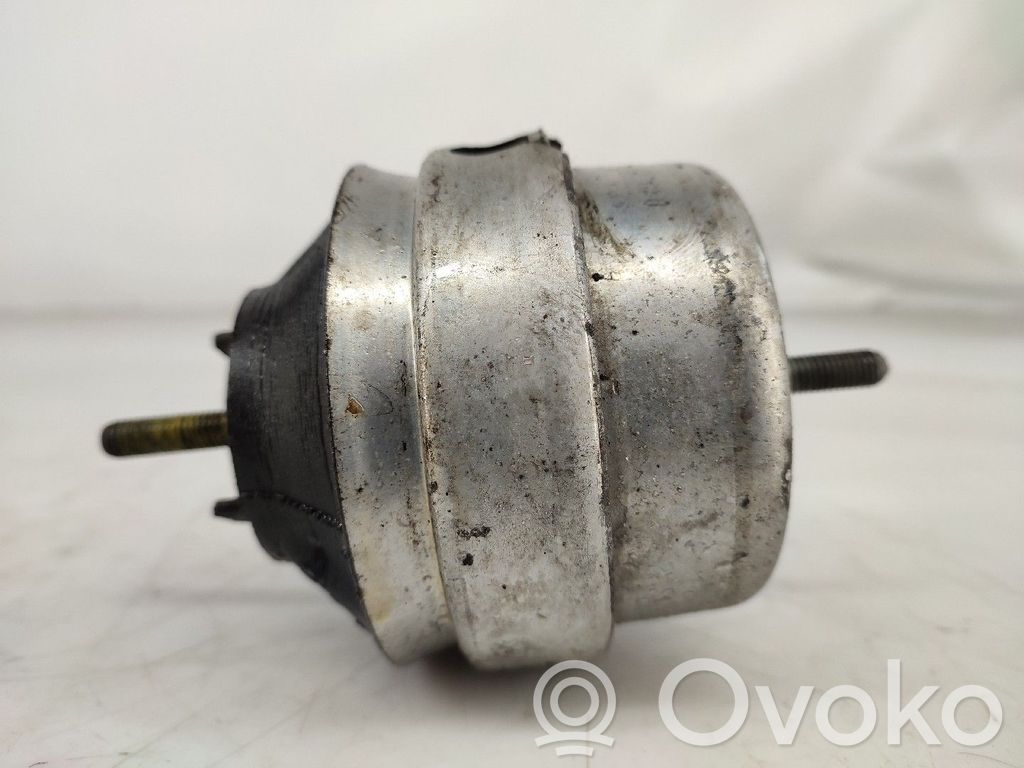 Support de moteur, coussinet