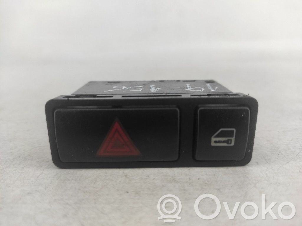 Avārijas lukturu slēdzis   61318368920