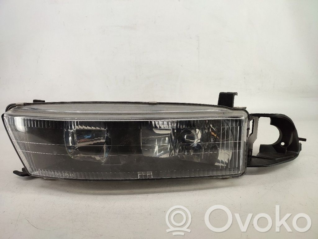 Scheinwerfer   72037646B
