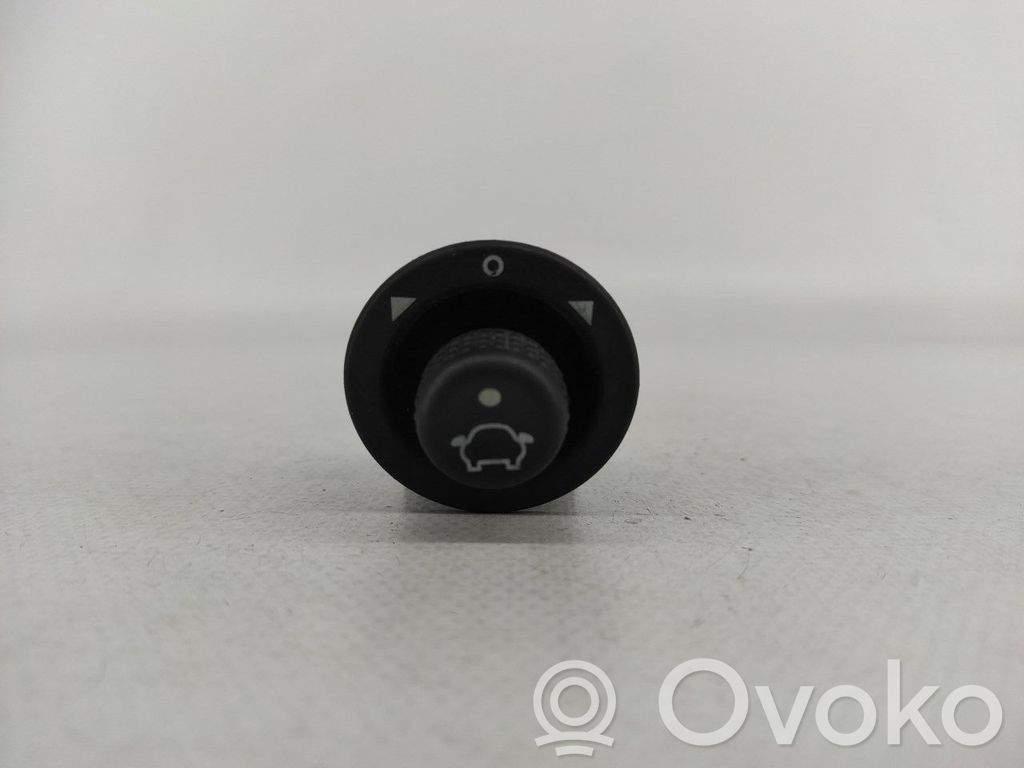 Interruptor del espejo lateral   93BG17B676BA