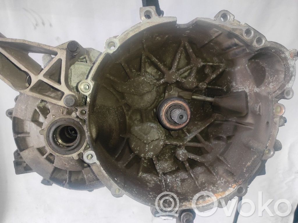 Volvo S60 Scatola del cambio manuale a 5 velocità 
