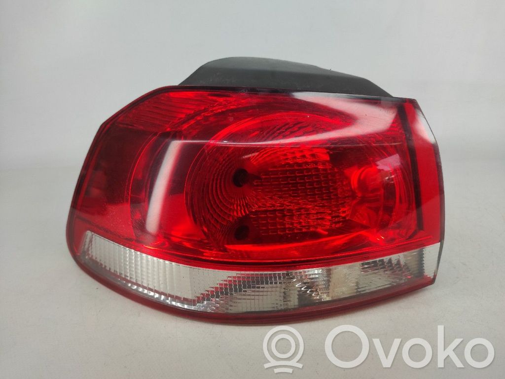 Volkswagen Golf VI Luci posteriori del portellone del bagagliaio
