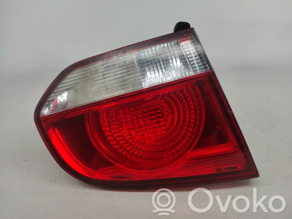 Volkswagen Golf VI Tailgate rear/tail lights 