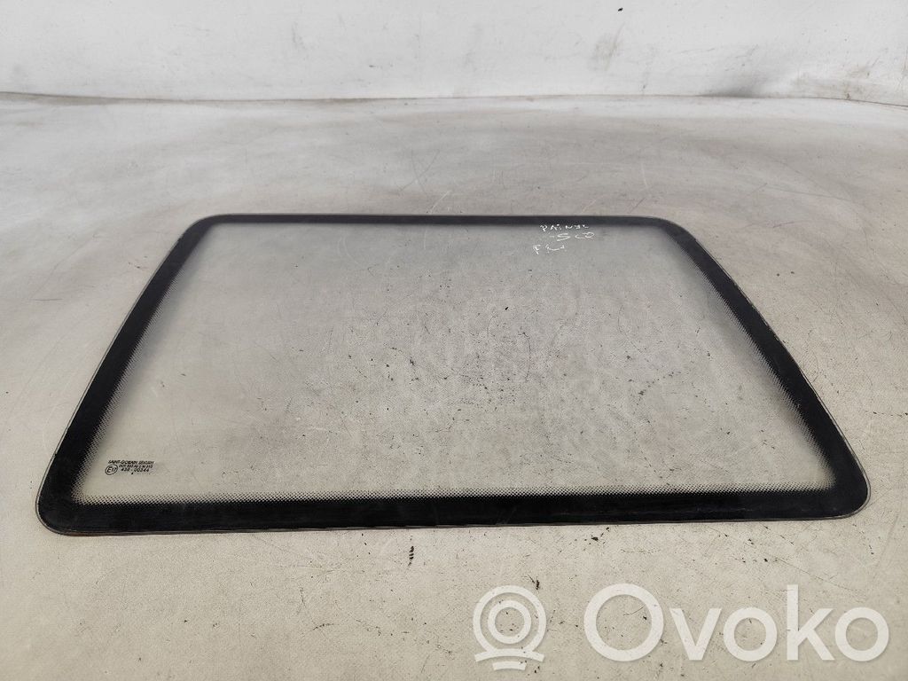 Rear side window   MEIO,DOT503AS2M310