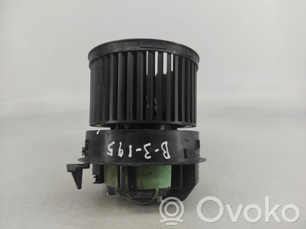 Mazā radiatora ventilators