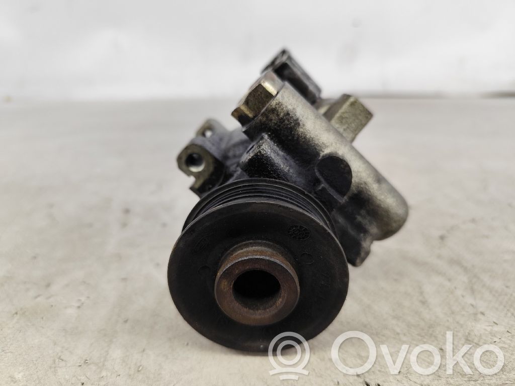 Ford Mondeo MK I Pompe direction assistée