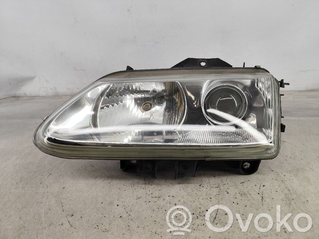 Renault Espace III Scheinwerfer 