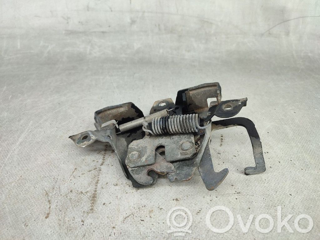 Engine bonnet/hood lock/latch loop/hook