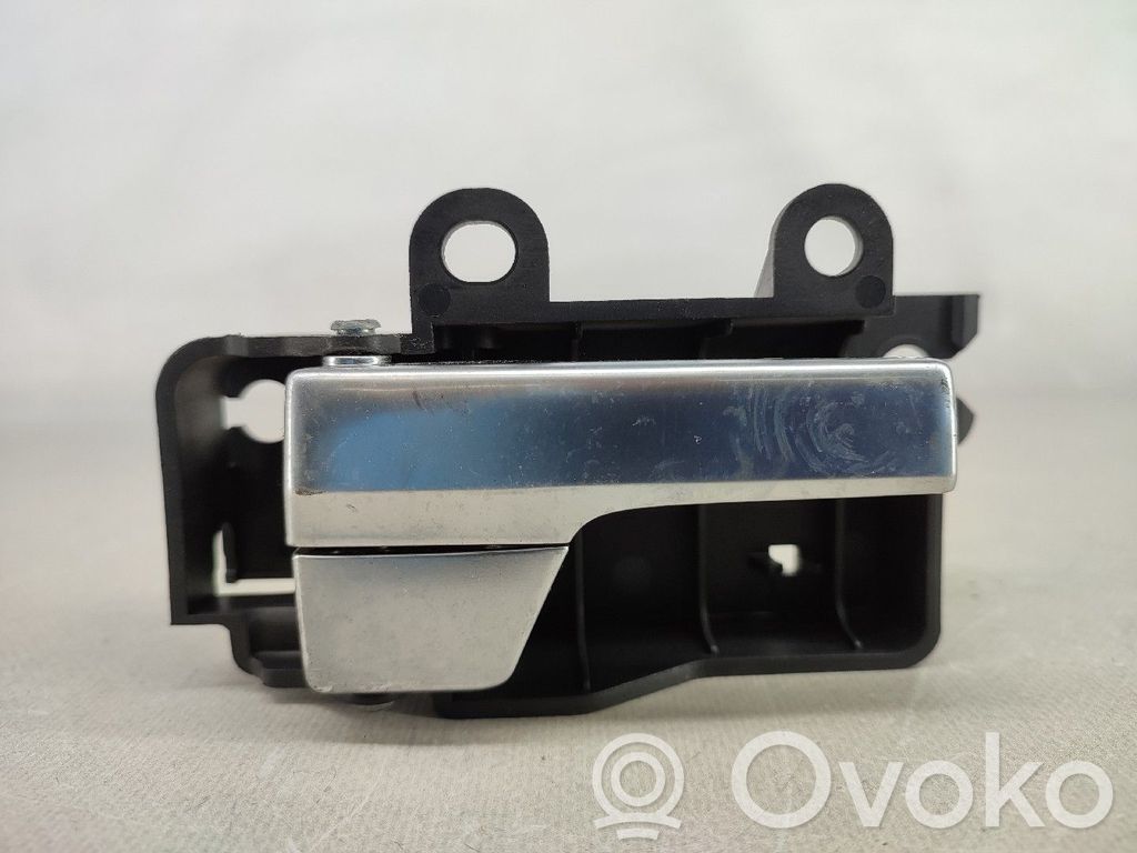 Front door exterior handle/bracket   3M51R22600BB