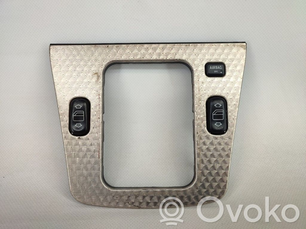 Mercedes-Benz SLK R170 Mascherina unità principale autoradio/GPS 