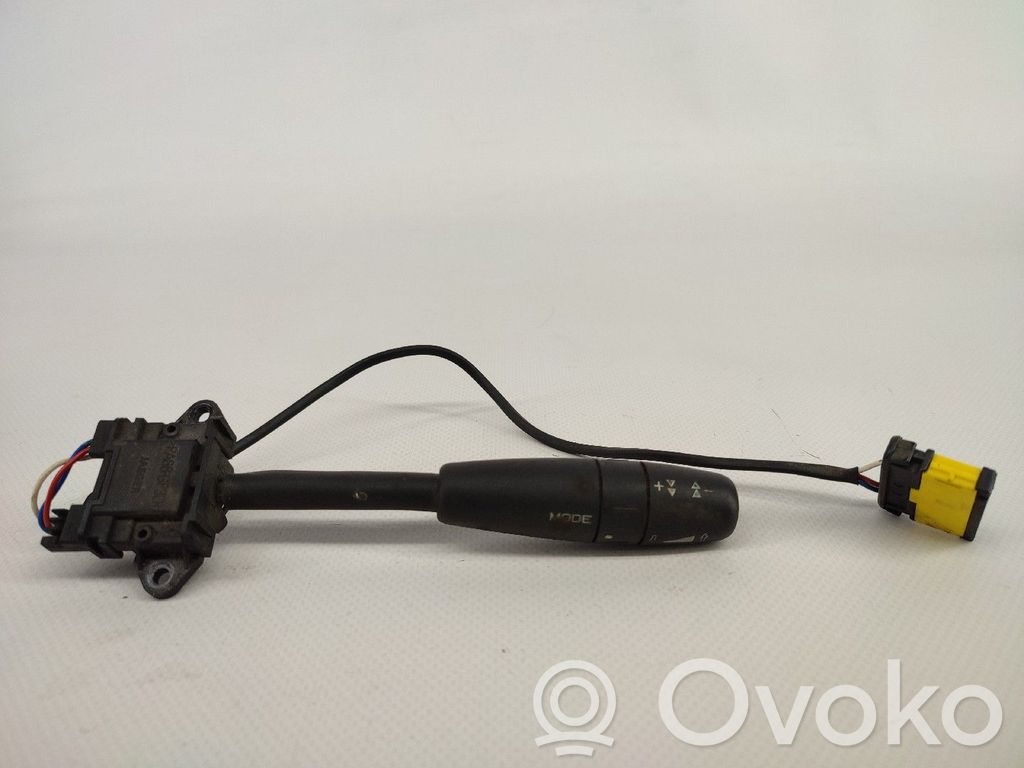 Peugeot 206 Interruttore di controllo dell’audio