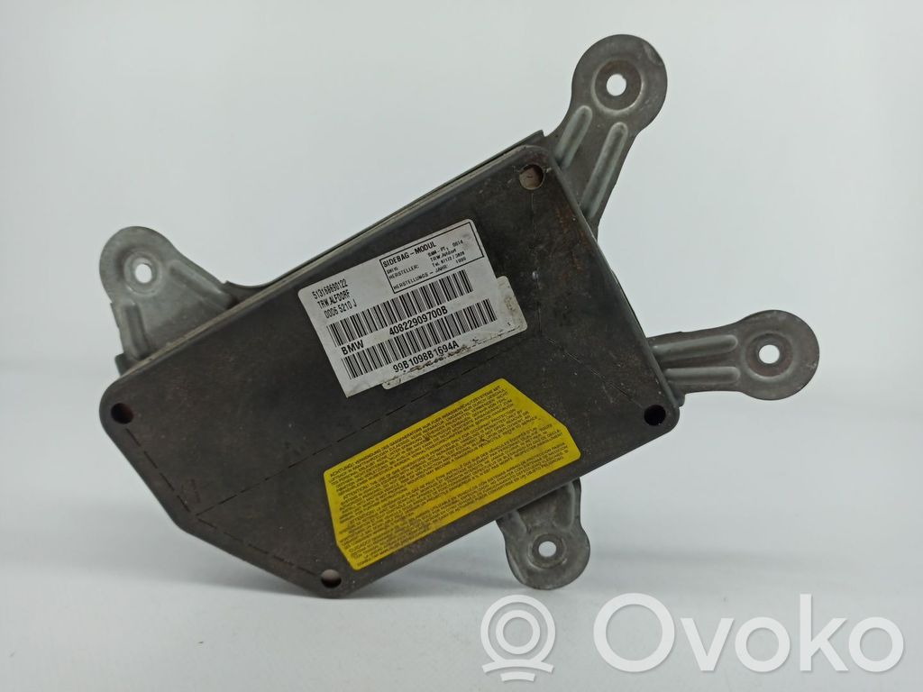 Sānu drošības spilvens   40822909700B,99B1098B1694A