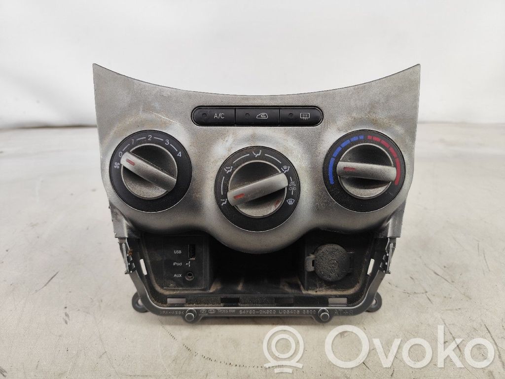 Hyundai i10 Panel klimatyzacji 