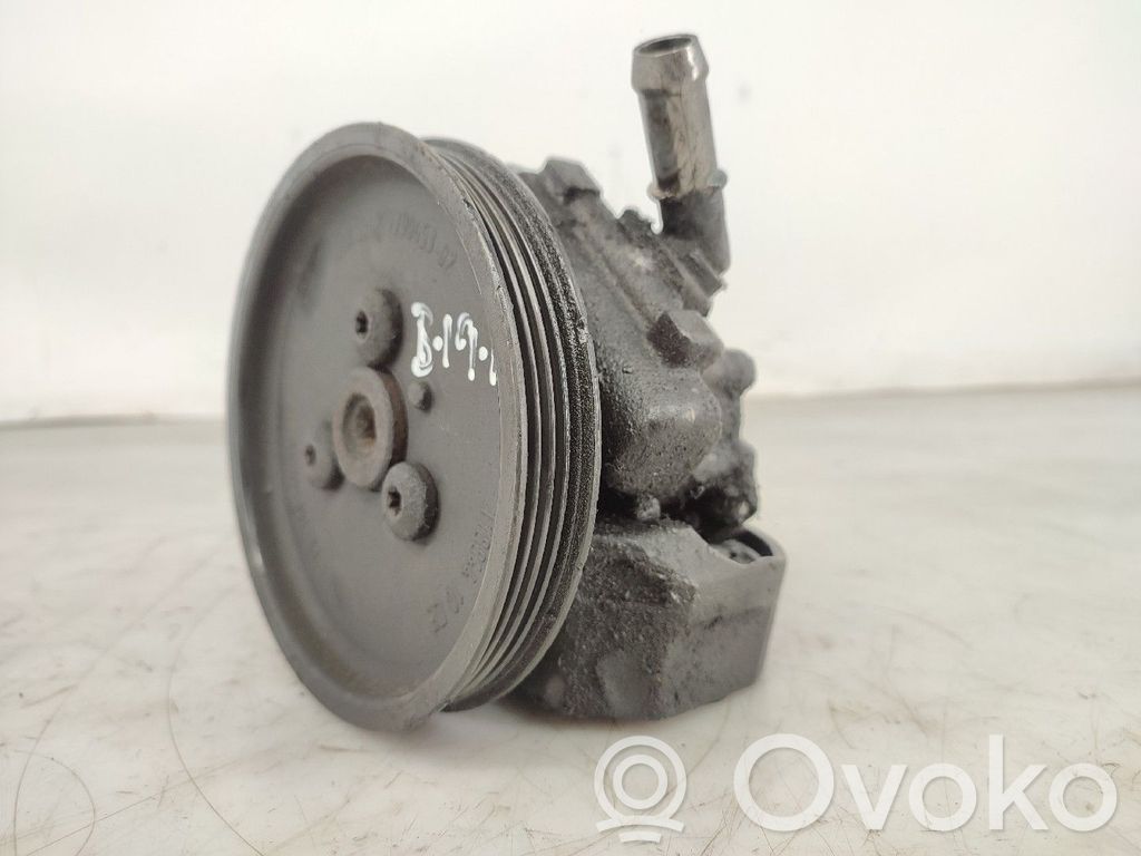 BMW 3 E90 E91 Power steering pump 
