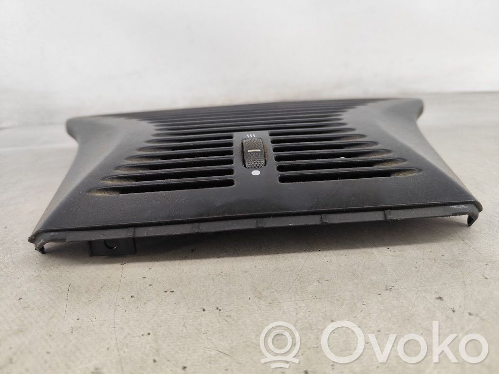 Grilă ventilație centrală